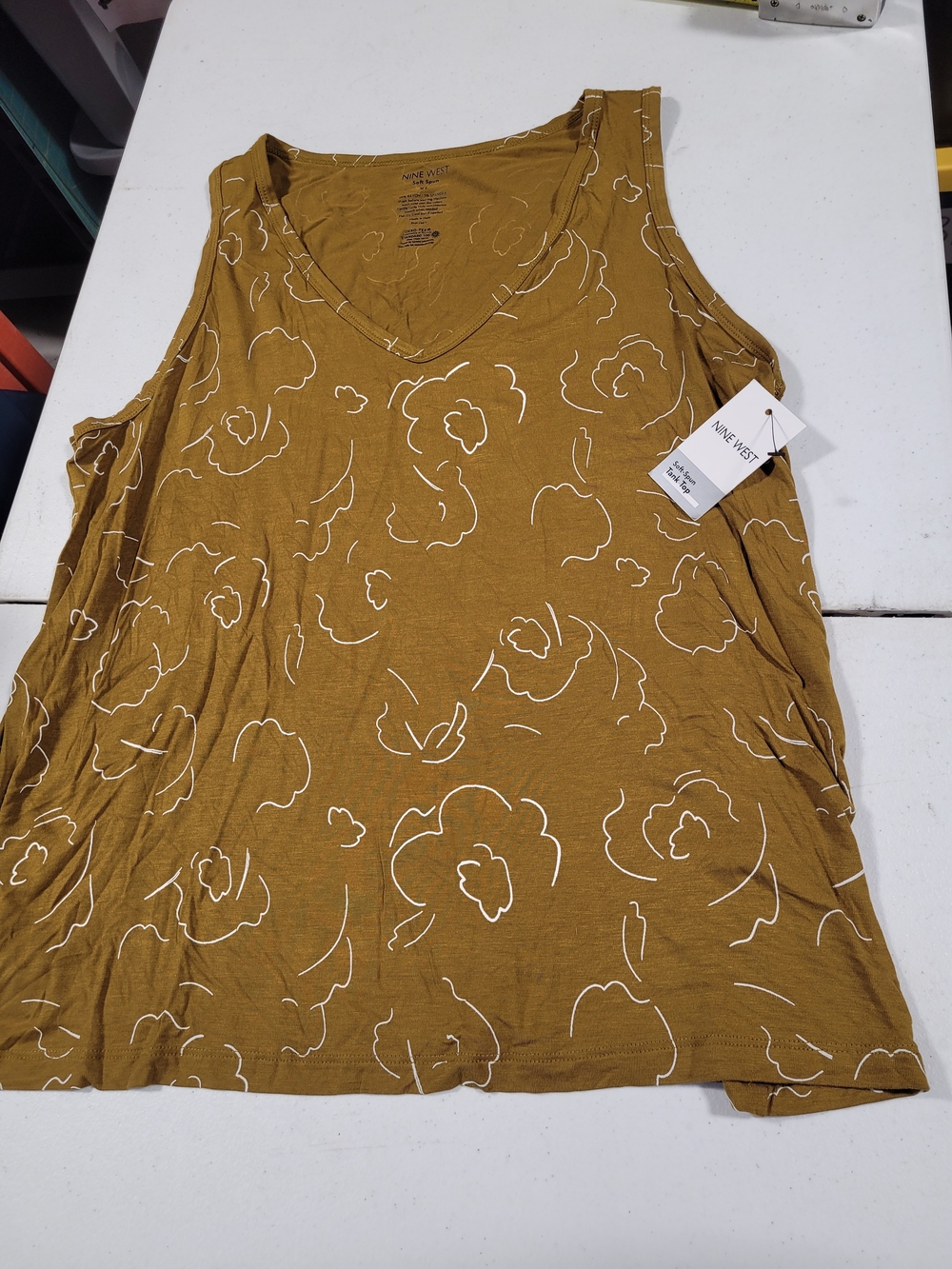 Nine West Mustard Floral V-Neck Sleeveless Top